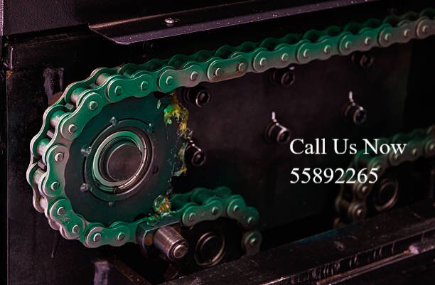 Chinese Car Maintenance Garage